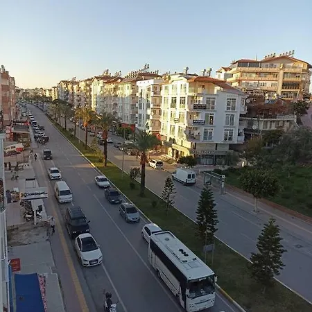 Sehir Merkezinde Apartmán