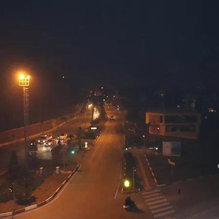 Sehir Merkezinde Apartmán *
