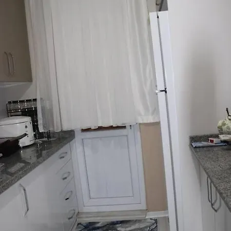 Sehir Merkezinde Apartmán *